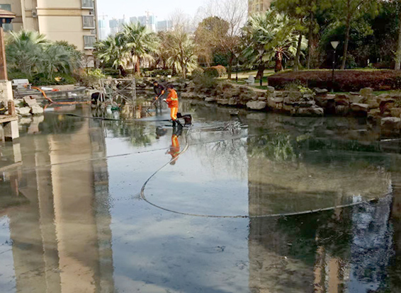 阜新景观池淤泥清理